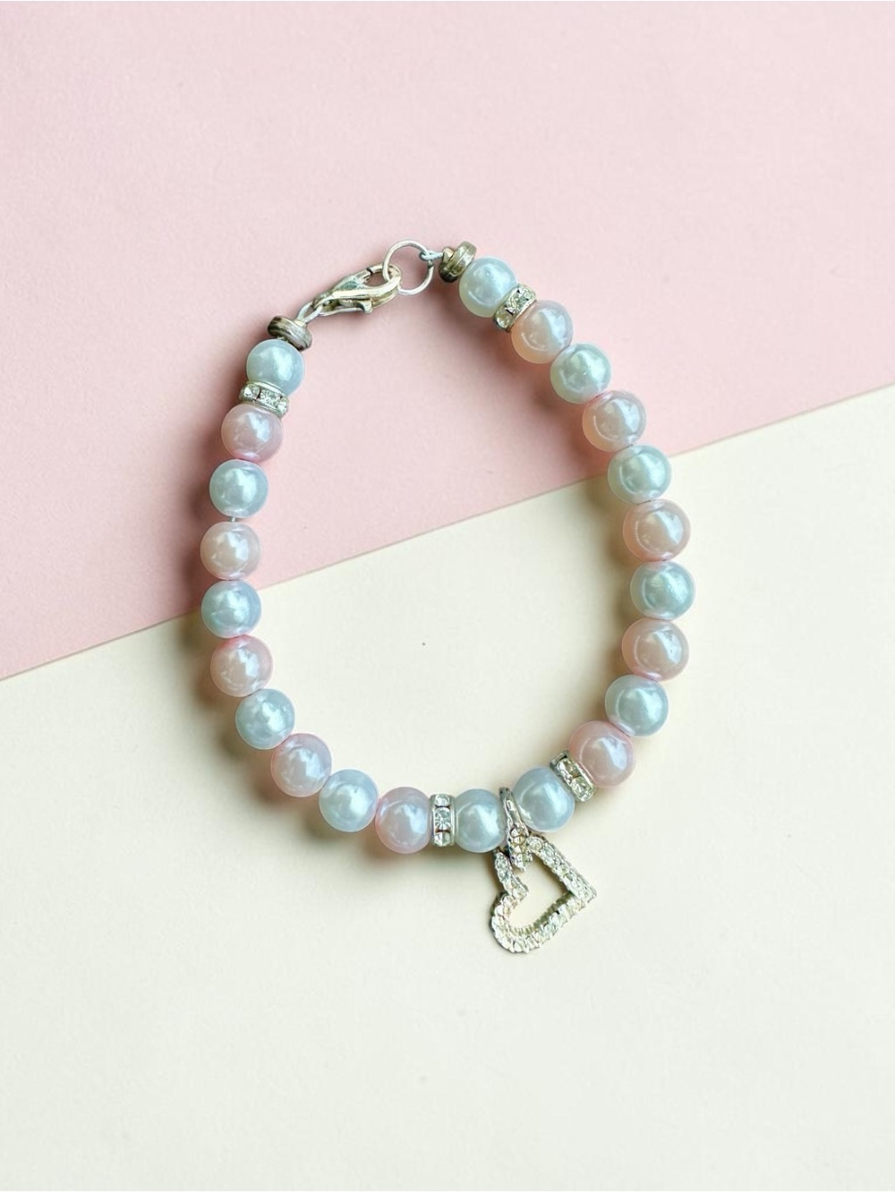 Avon Faux Pearl and Heart Charm Bracelet